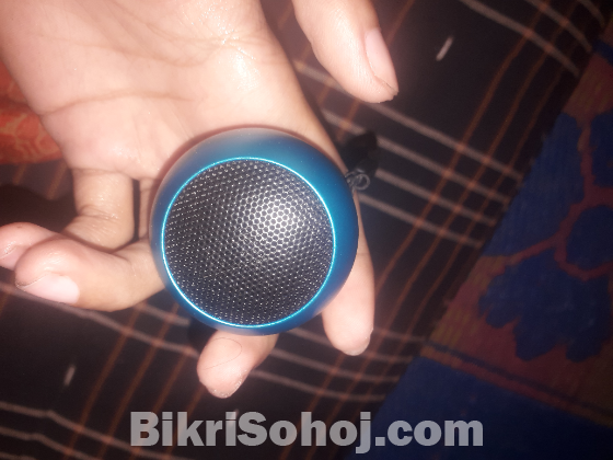 JBL M3 mini speaker